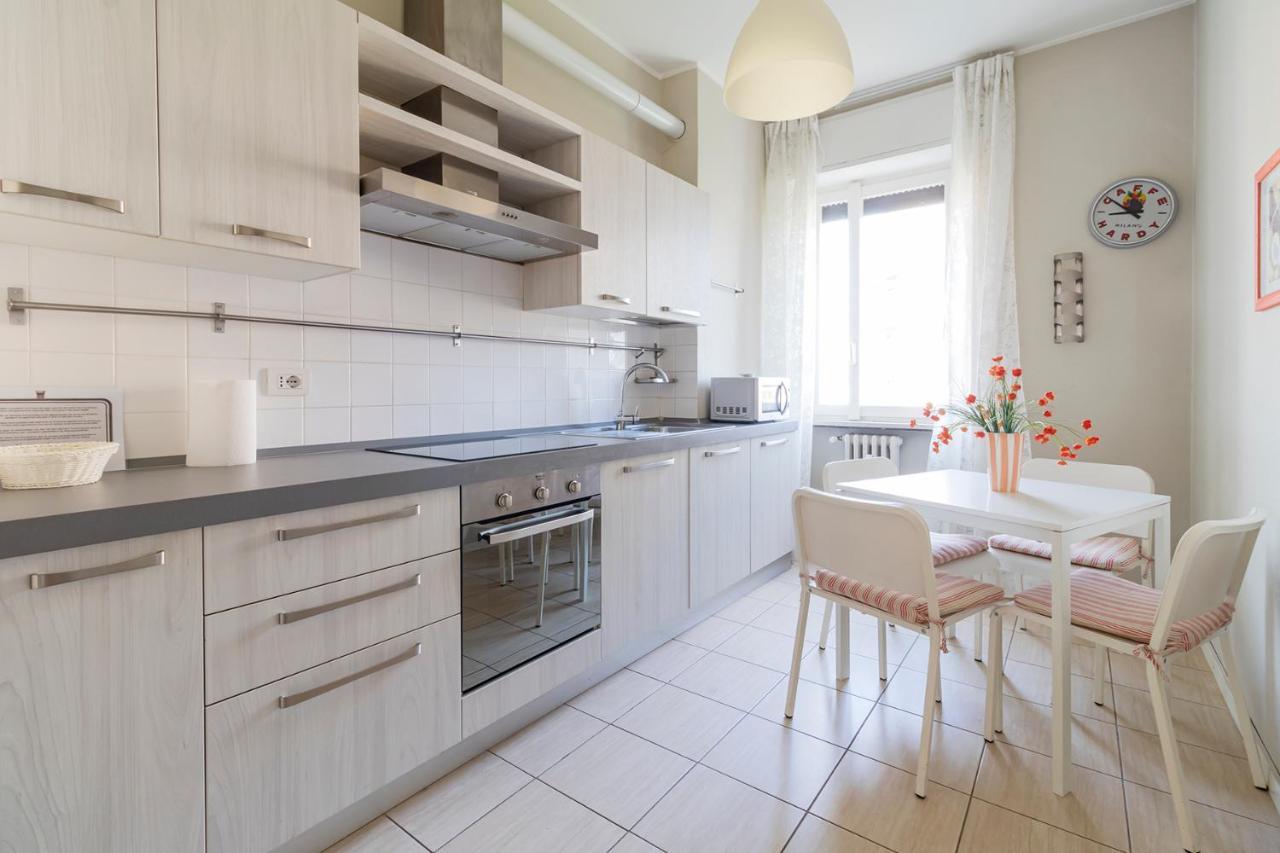 Altido Trendy Flat With Balcony, Easy Access To Milan Centre Lägenhet Exteriör bild